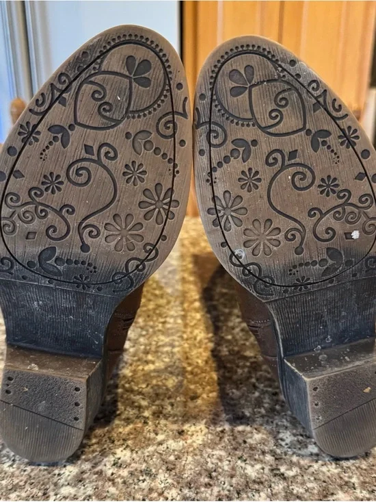 Kohl's Brown Lace-Up Knee-High Women's Boots - Picture 6 of 6